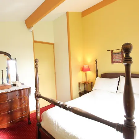 Hébergement de vacances Familial Avec Jardin Et Wifi, Animaux Admis - Fr-1-622-77