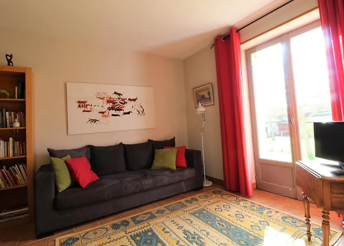 Сasa de vacaciones Familial Avec Jardin Et Wifi, Animaux Admis - Fr-1-622-77 Vihiers